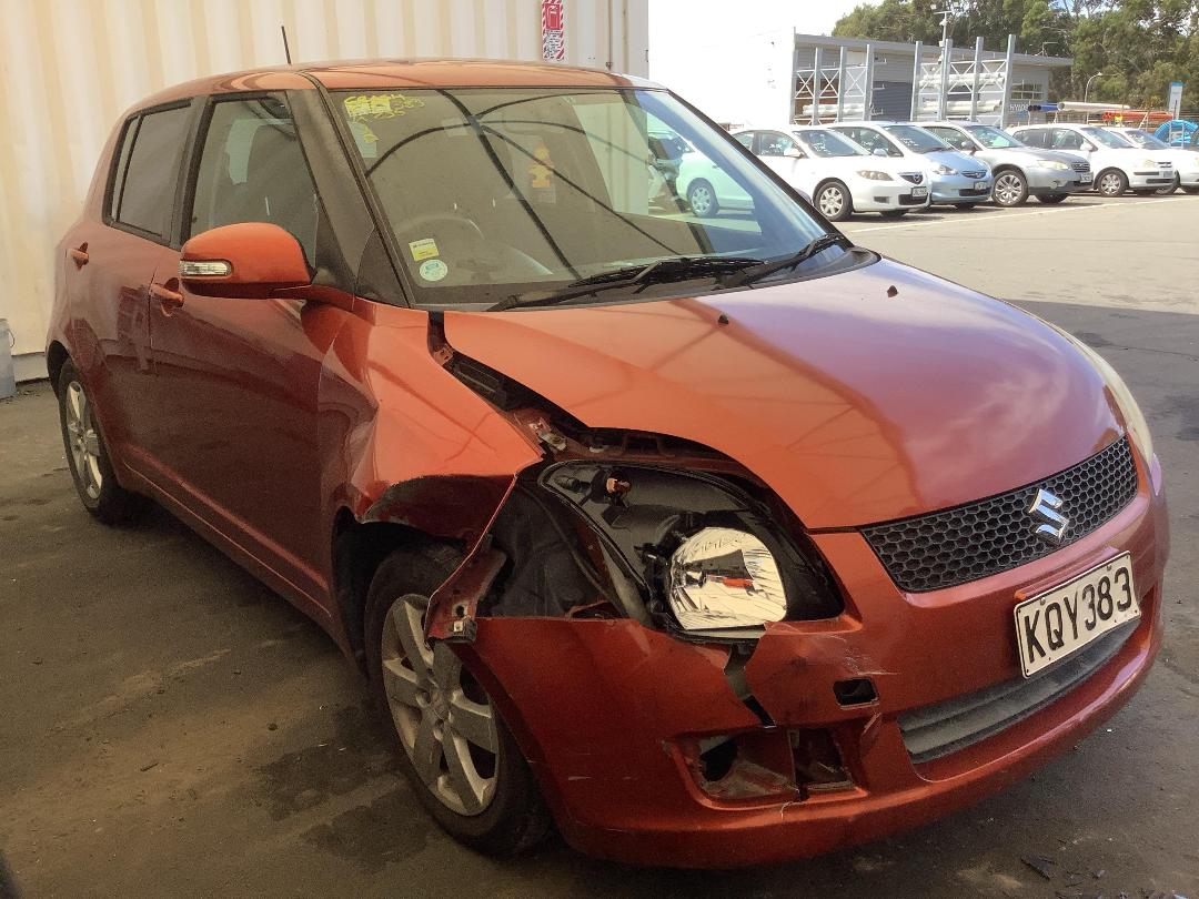 Photo '2' of Suzuki Swift