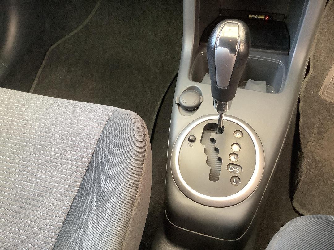 Photo '15' of Suzuki Swift