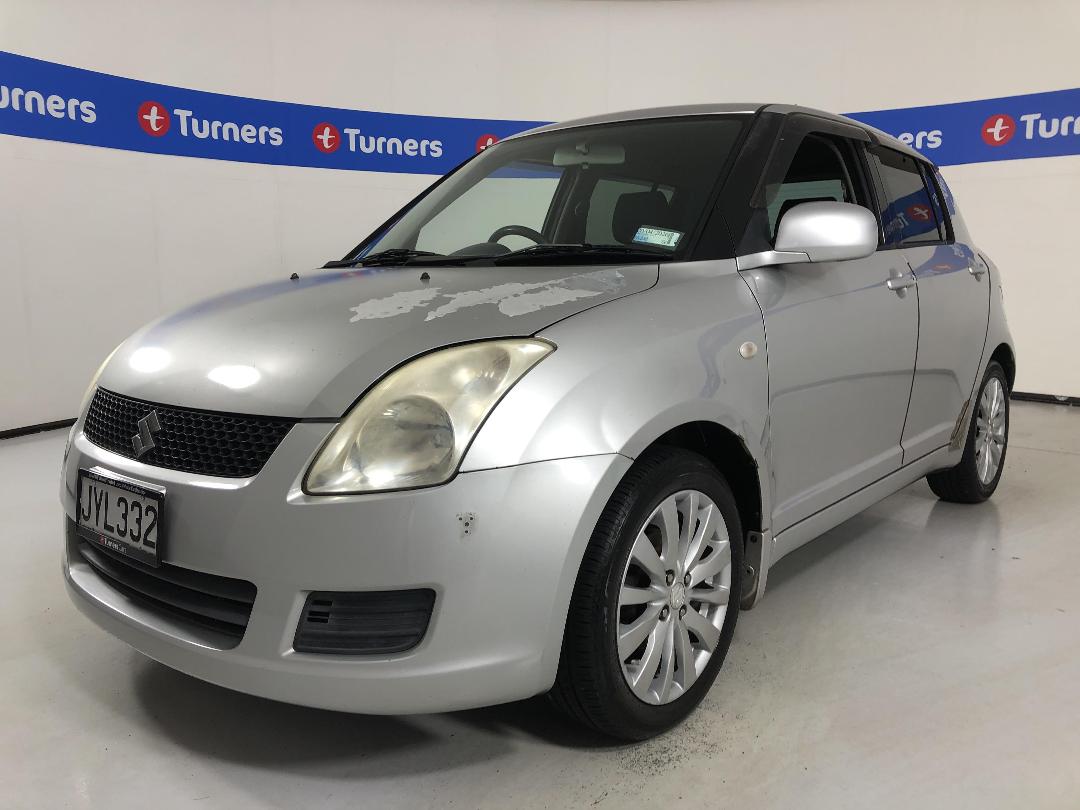 Photo '4' of Suzuki Swift