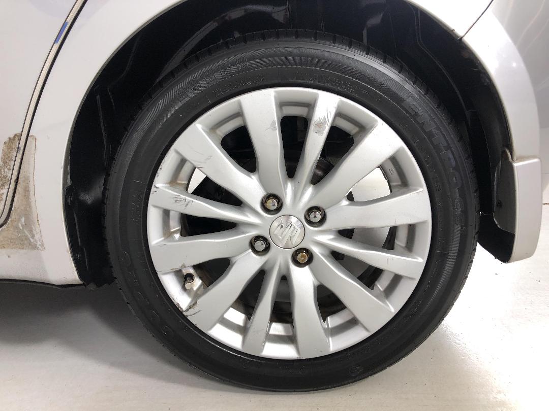 Photo '11' of Suzuki Swift