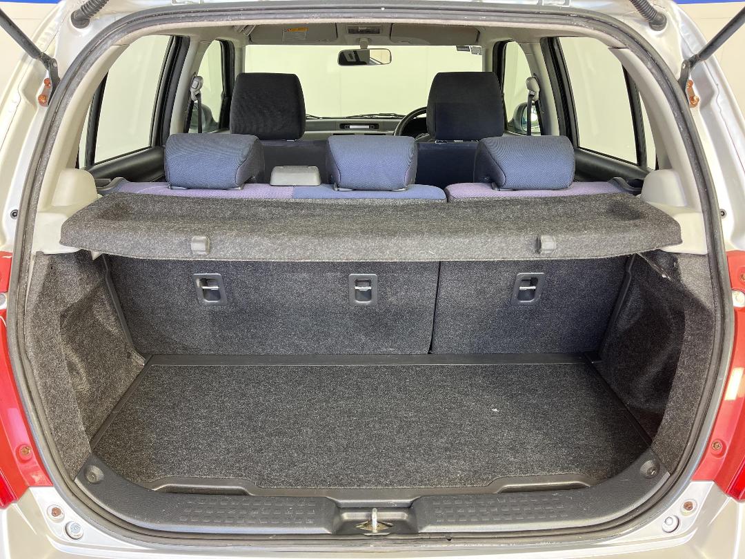 Photo '14' of Suzuki Swift