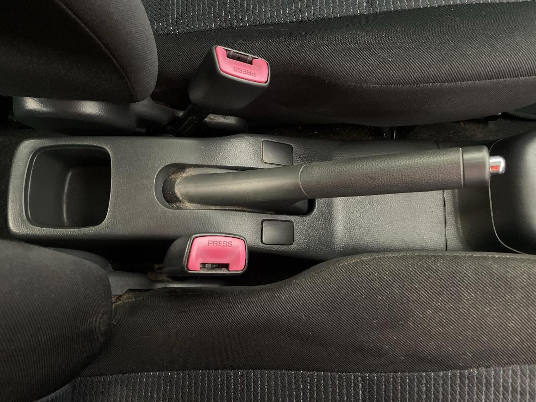 Photo '30' of Suzuki Swift