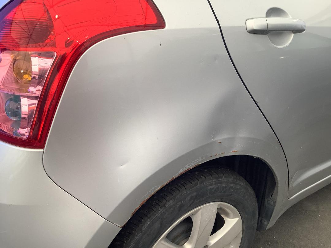 Photo '5' of Suzuki Swift Glxha2 LTD Photo '5' of Suzuki Swift Glxha2 LTD