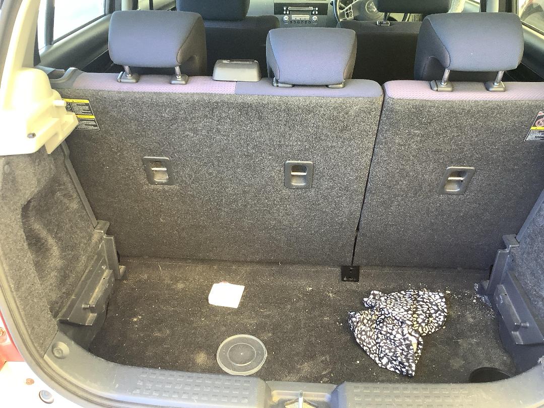 Photo '10' of Suzuki Swift Glxha2 LTD Photo '10' of Suzuki Swift Glxha2 LTD