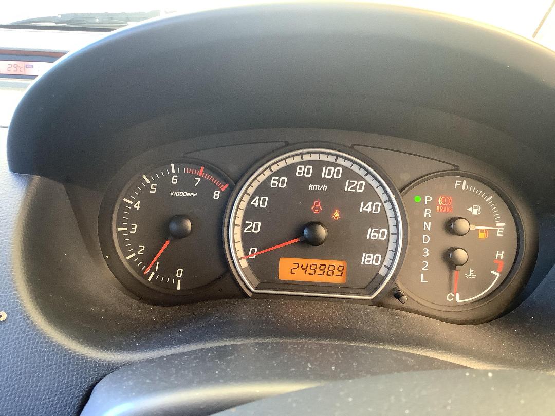 Photo '17' of Suzuki Swift Glxha2 LTD Photo '17' of Suzuki Swift Glxha2 LTD