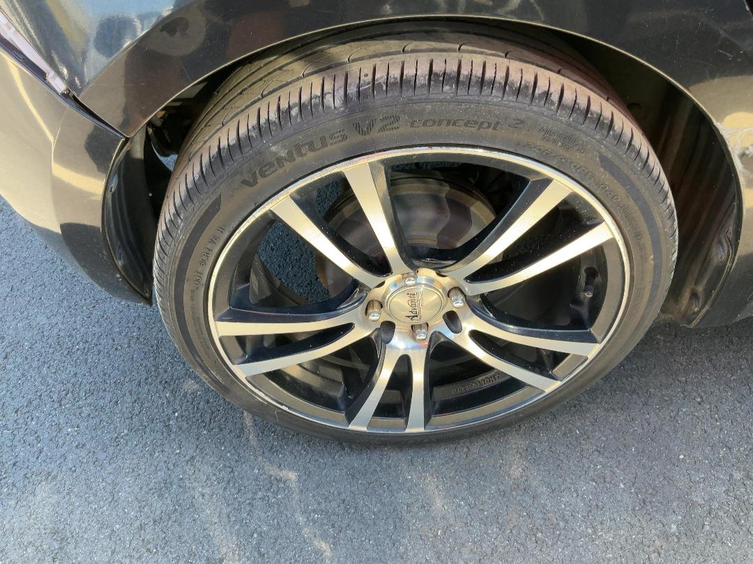 Photo '8' of Suzuki Swift GLX