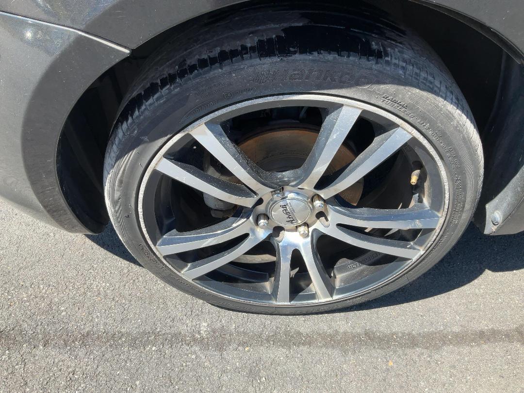 Photo '10' of Suzuki Swift GLX