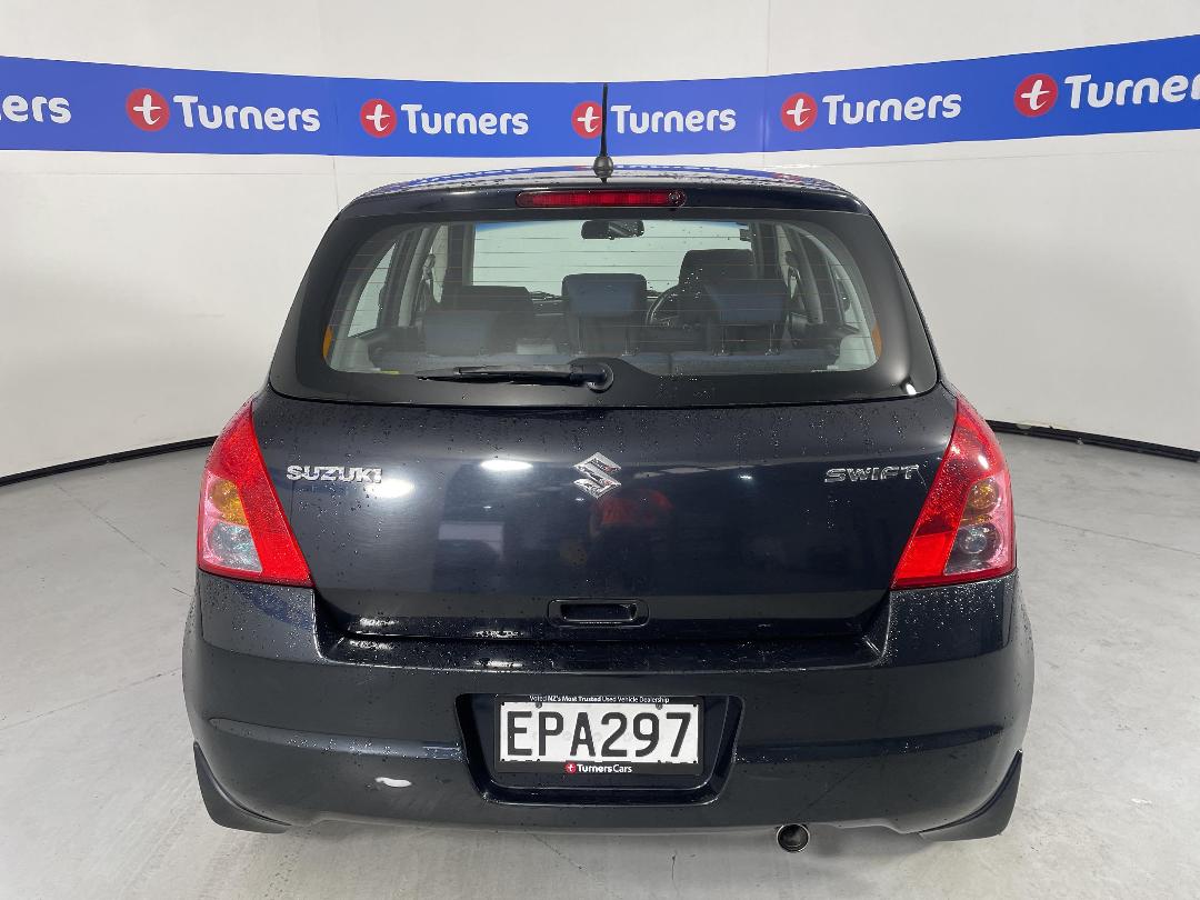 Photo '6' of Suzuki Swift Photo '6' of Suzuki Swift