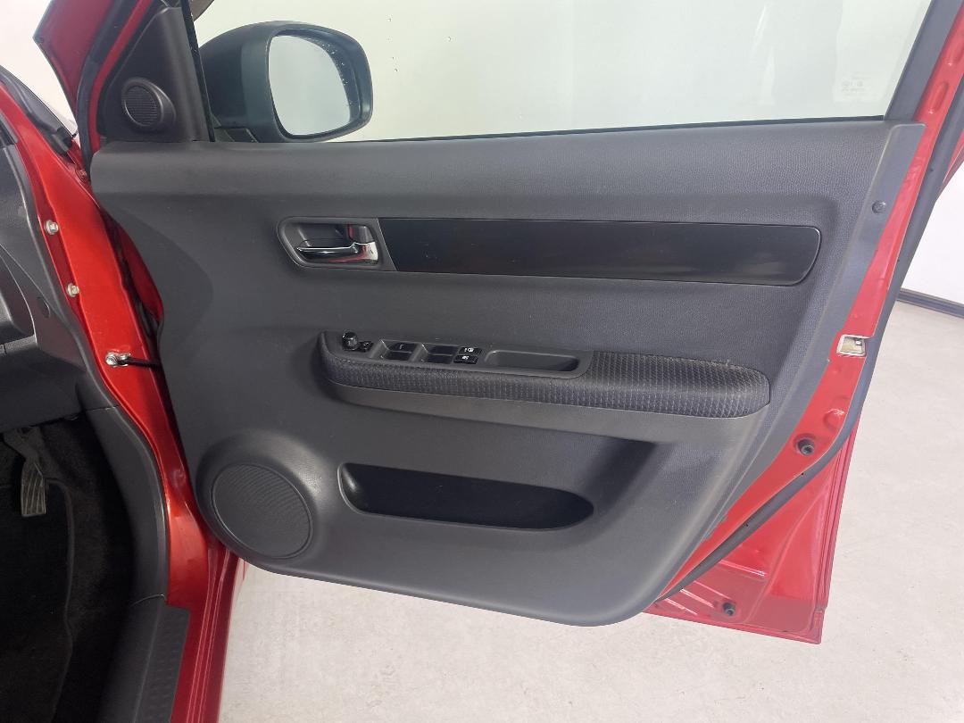 Photo '15' of Suzuki Swift