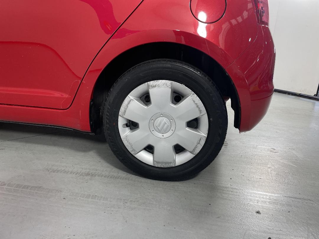 Photo '11' of Suzuki Swift