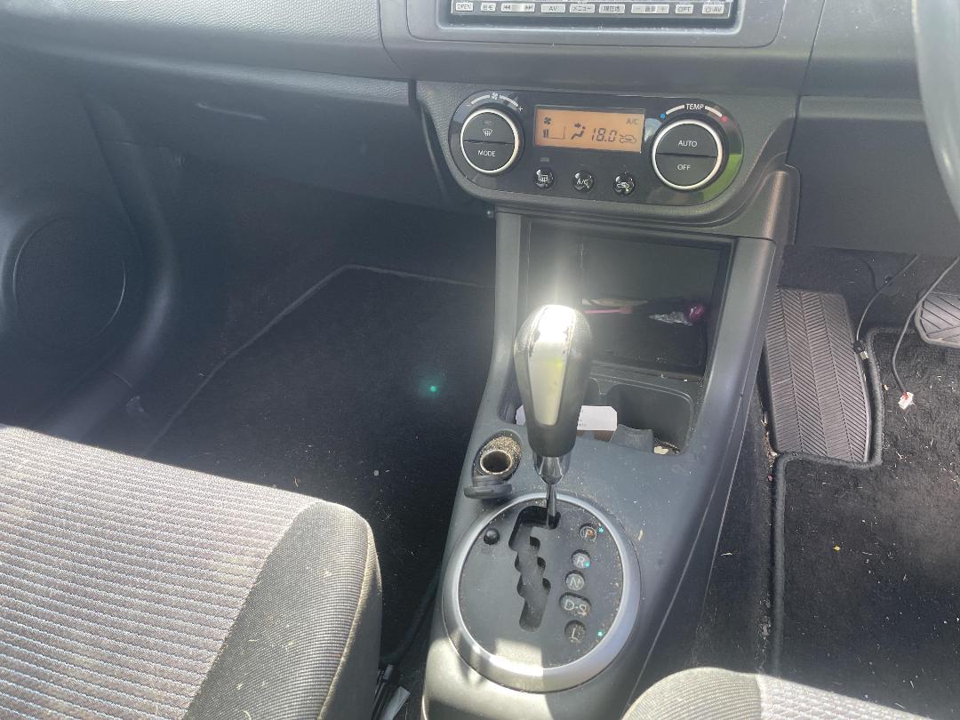 Photo '9' of Suzuki Swift