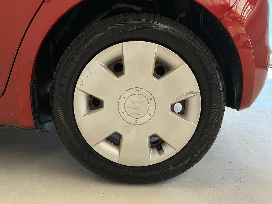 Photo '11' of Suzuki Swift