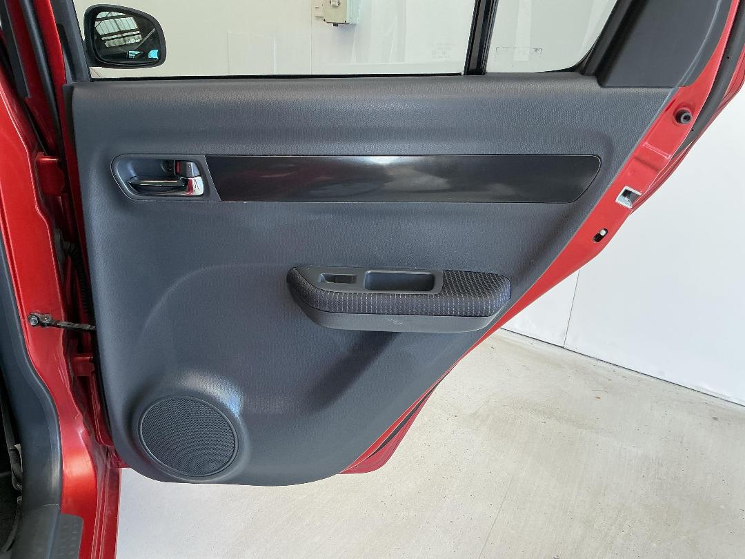 Photo '19' of Suzuki Swift