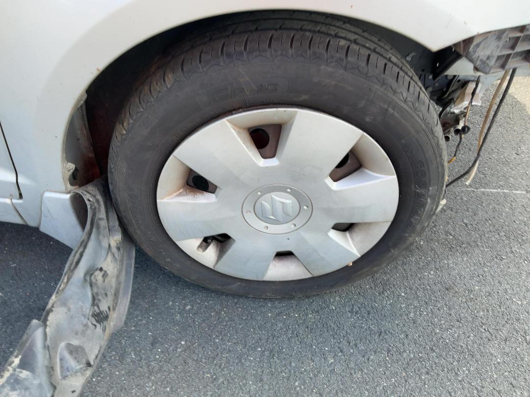 Photo '18' of Suzuki Swift Glxa