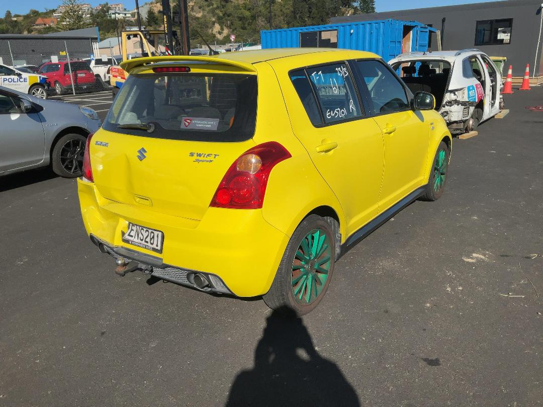 Photo '2' of Suzuki Swift RS416G Sport