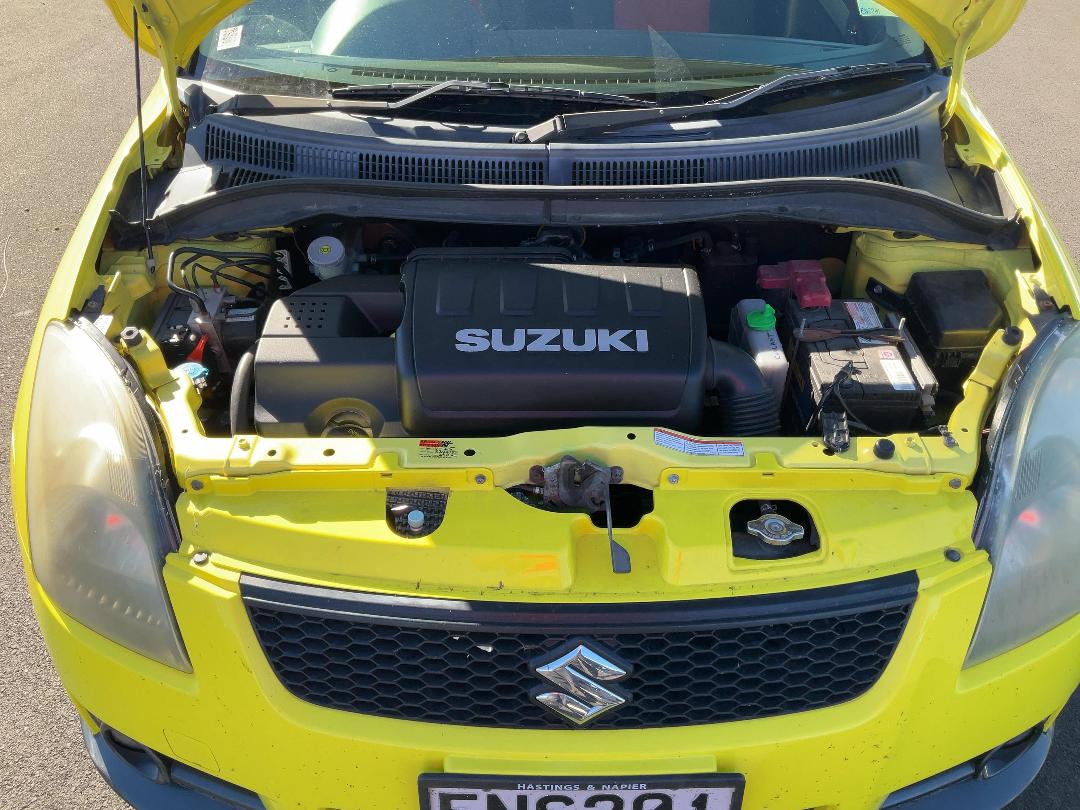 Photo '8' of Suzuki Swift RS416G Sport