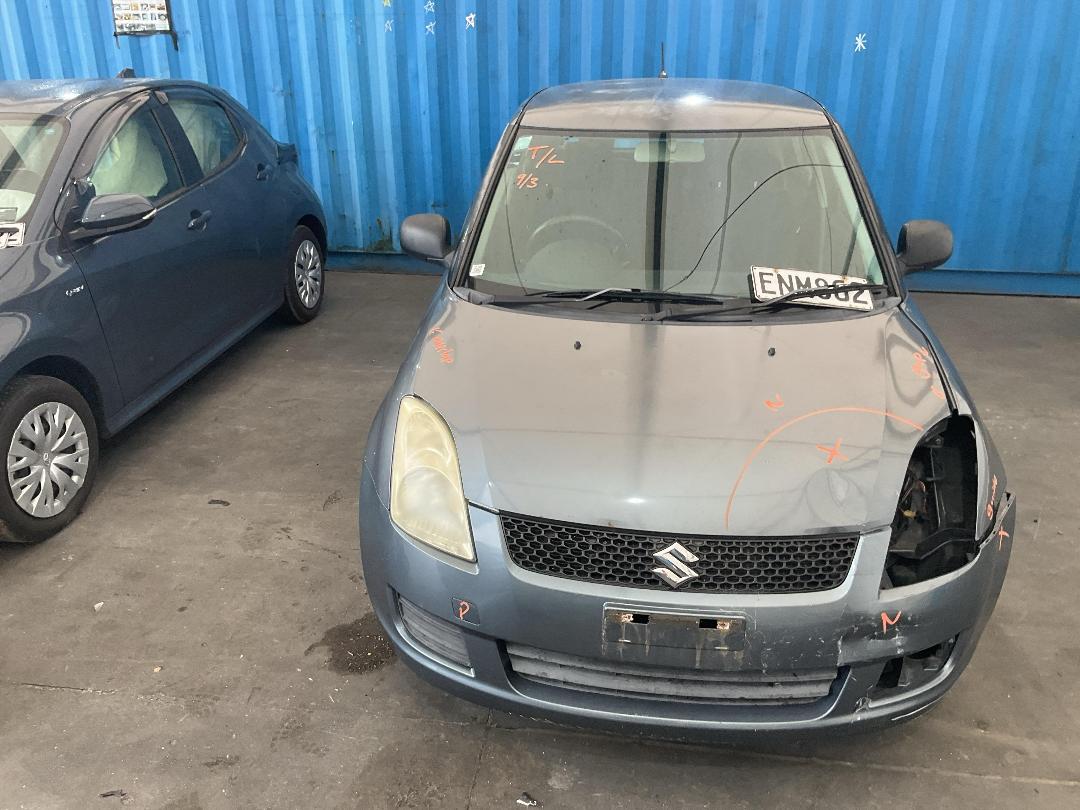 Photo '5' of Suzuki Swift Glxa