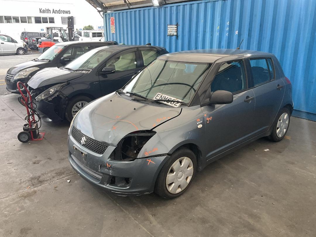 Photo '6' of Suzuki Swift Glxa