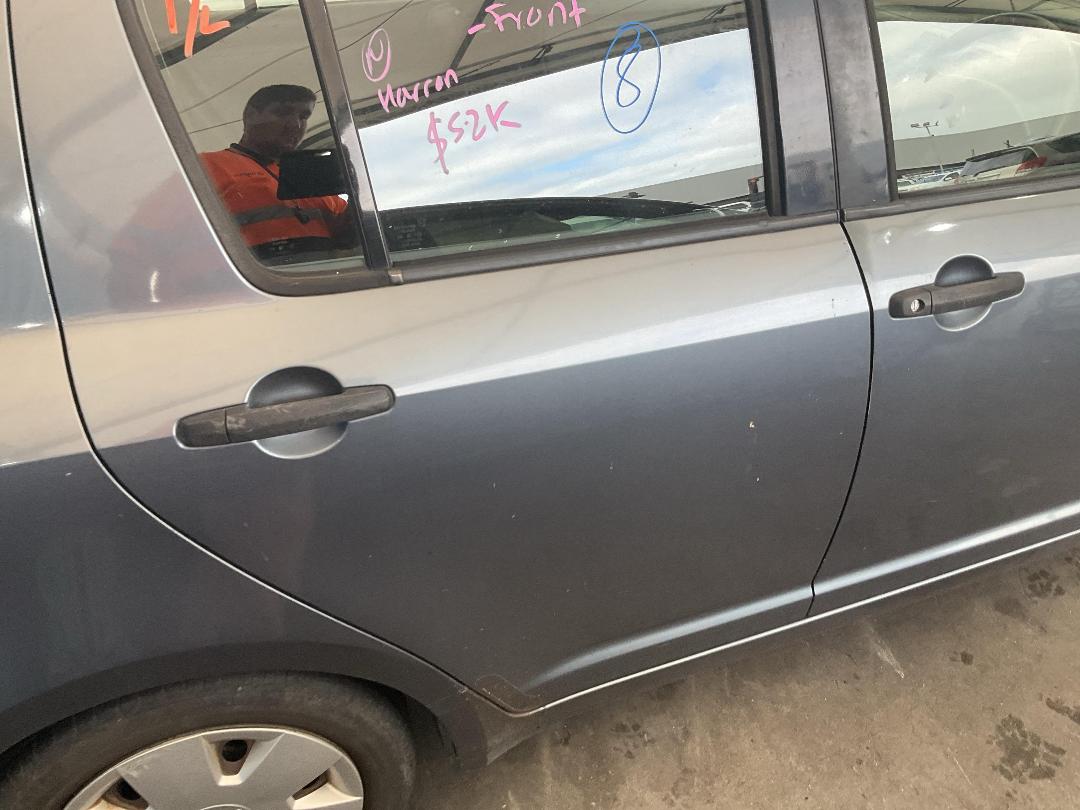 Photo '15' of Suzuki Swift Glxa