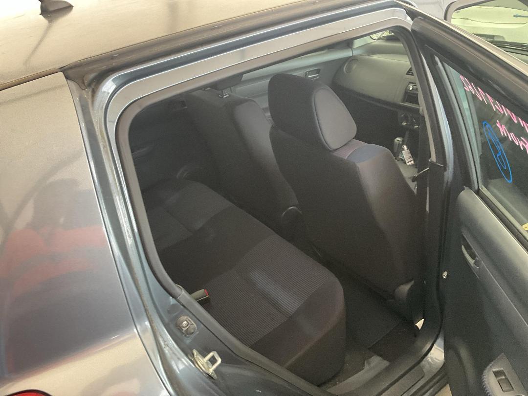 Photo '21' of Suzuki Swift Glxa