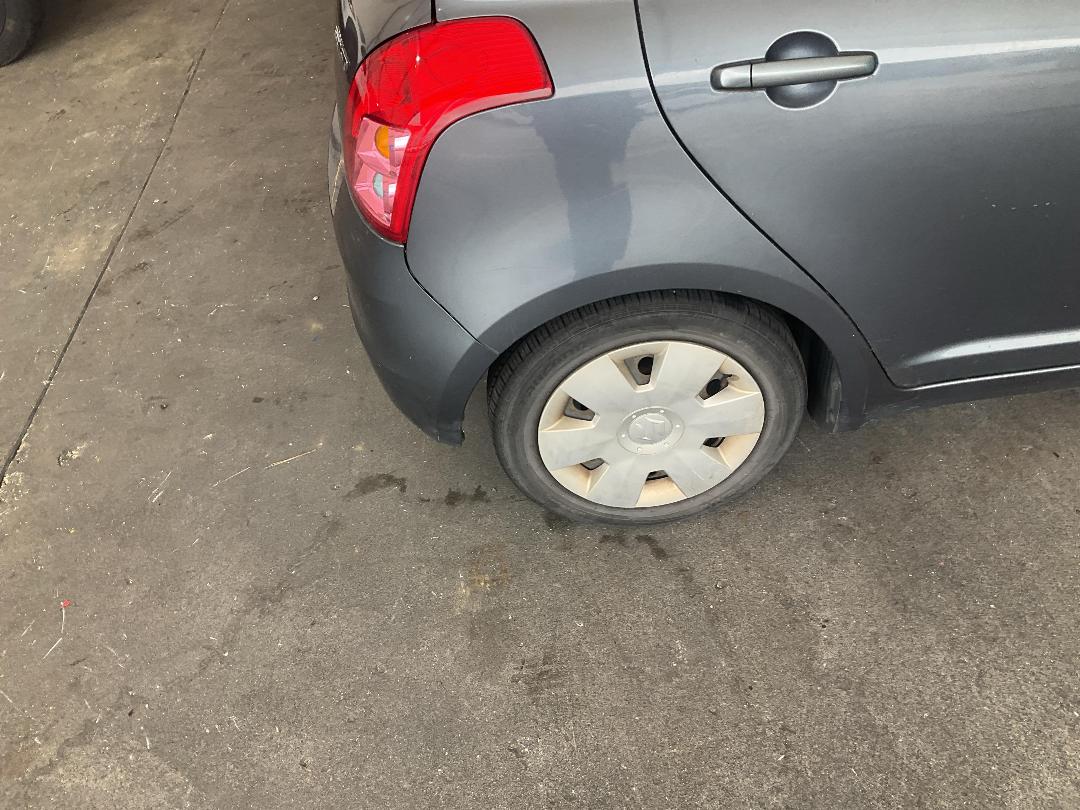 Photo '13' of Suzuki Swift