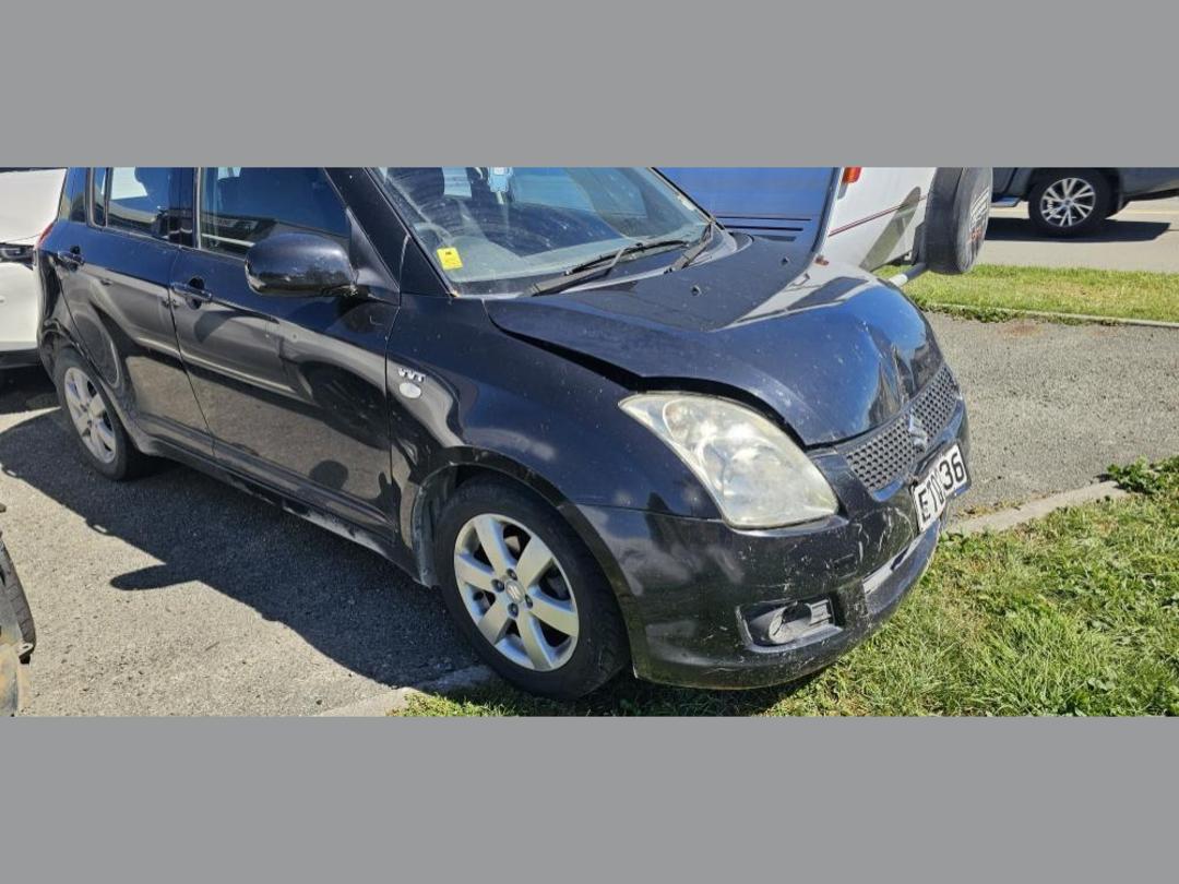 Photo '2' of Suzuki Swift Glxha2 LTD