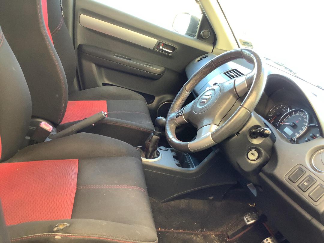 Photo '8' of Suzuki Swift RS416G Sport