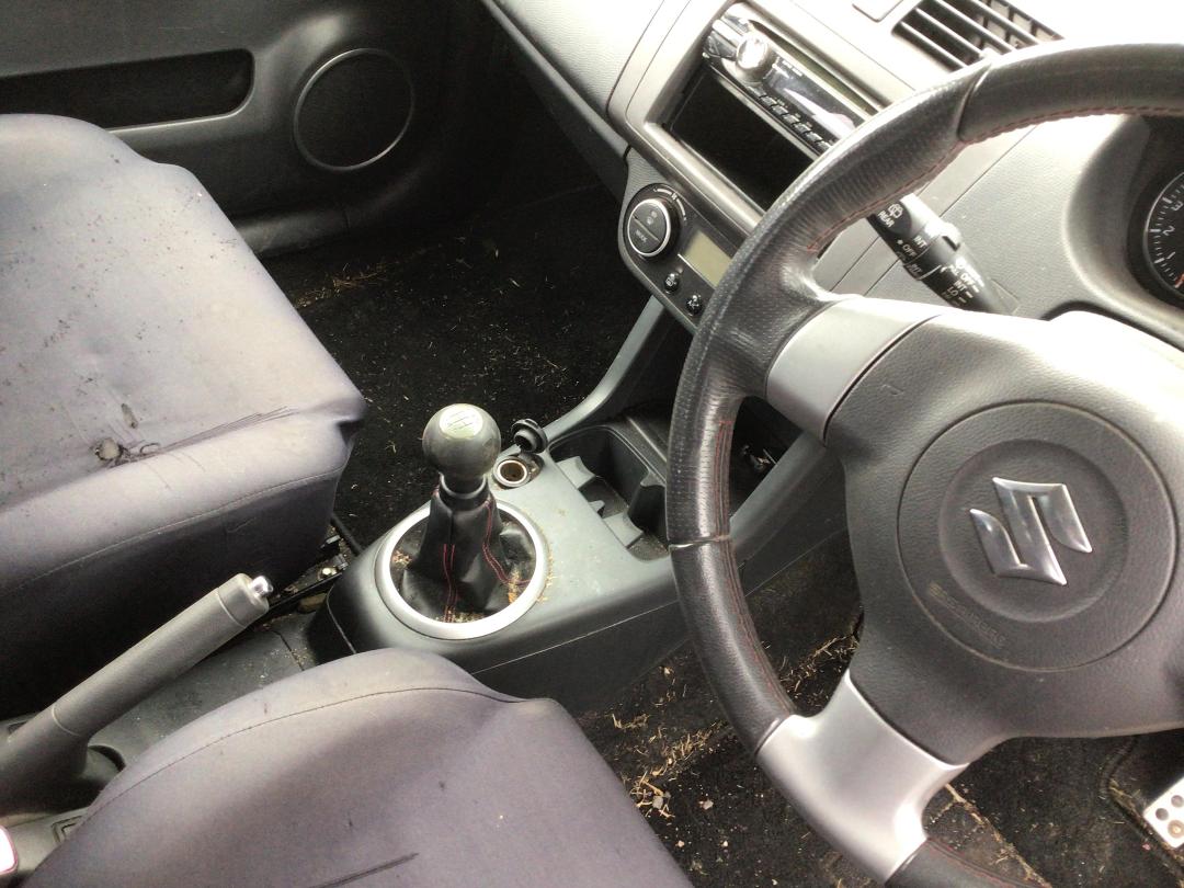 Photo '12' of Suzuki Swift Sport