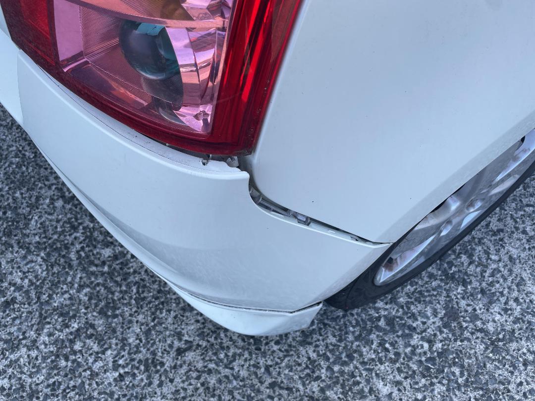 Photo '7' of Suzuki Swift Photo '7' of Suzuki Swift