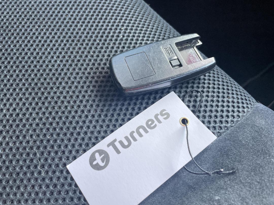 Photo '14' of Suzuki Swift Photo '14' of Suzuki Swift