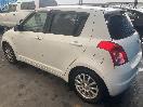 Thumbnail '4' of Suzuki Swift