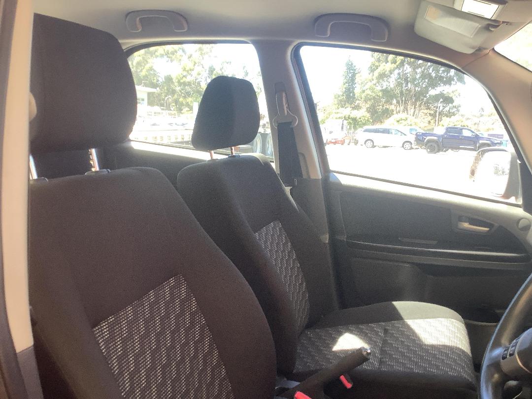 Photo '12' of Suzuki SX4 Glxha