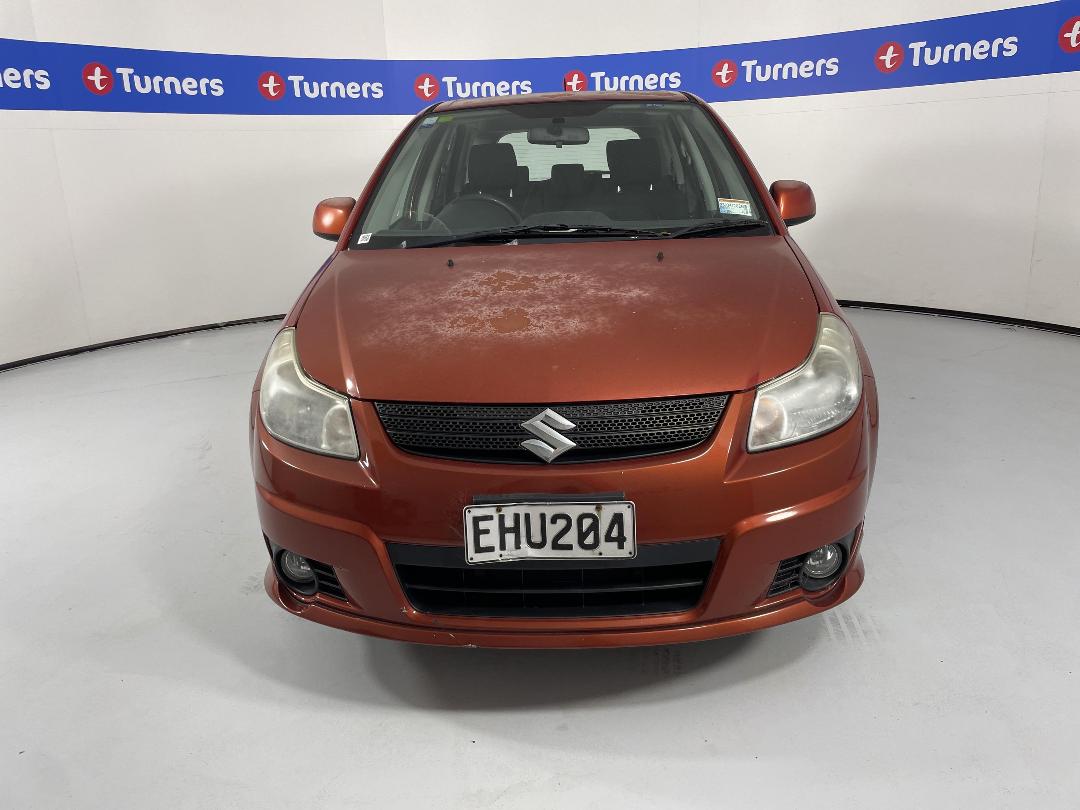 Photo '2' of Suzuki SX4