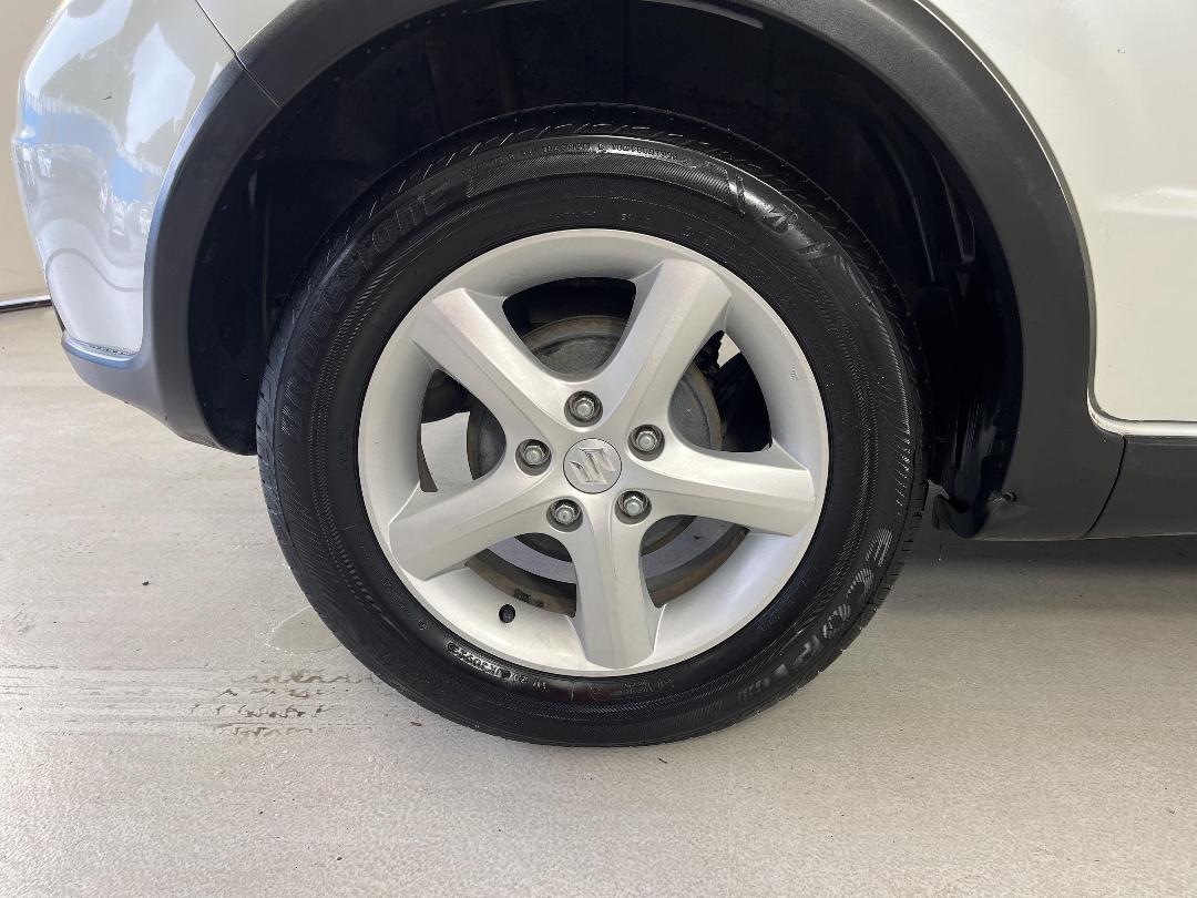 Photo '12' of Suzuki SX4 Photo '12' of Suzuki SX4