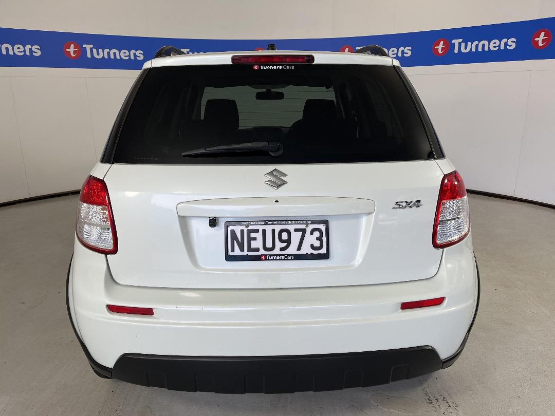 Photo '6' of Suzuki SX4 Photo '6' of Suzuki SX4