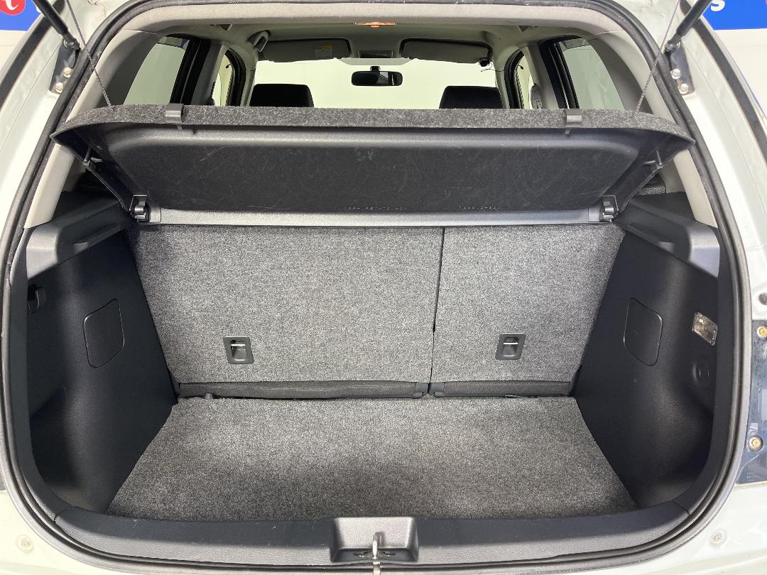 Photo '14' of Suzuki SX4 Photo '14' of Suzuki SX4