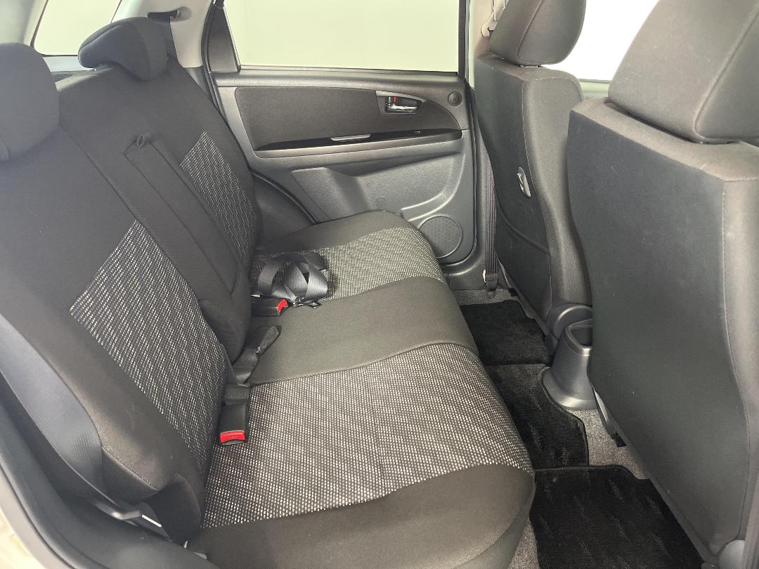 Photo '20' of Suzuki SX4 Photo '20' of Suzuki SX4