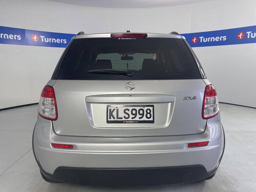 Photo '6' of Suzuki SX4 Photo '6' of Suzuki SX4