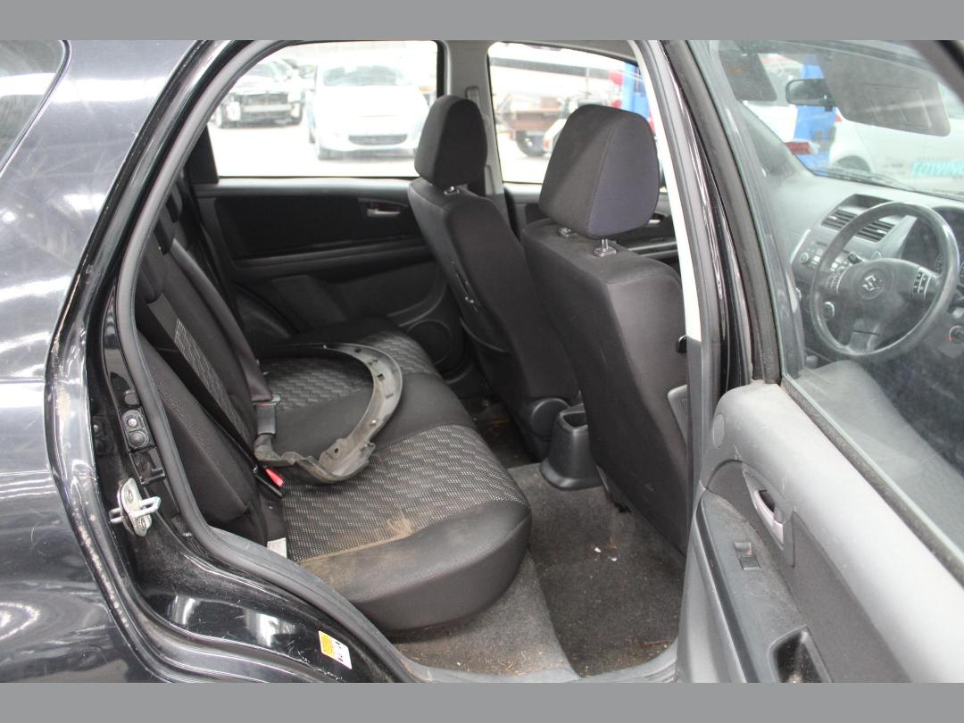 Photo '7' of Suzuki SX4 Glxha2 LTD