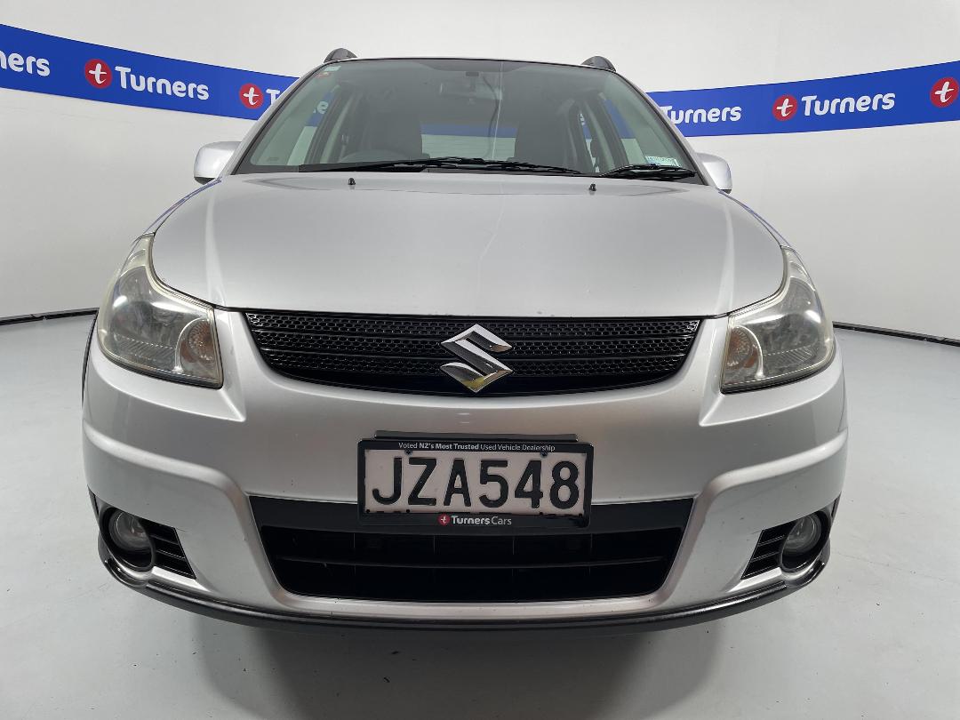 Photo '2' of Suzuki SX4