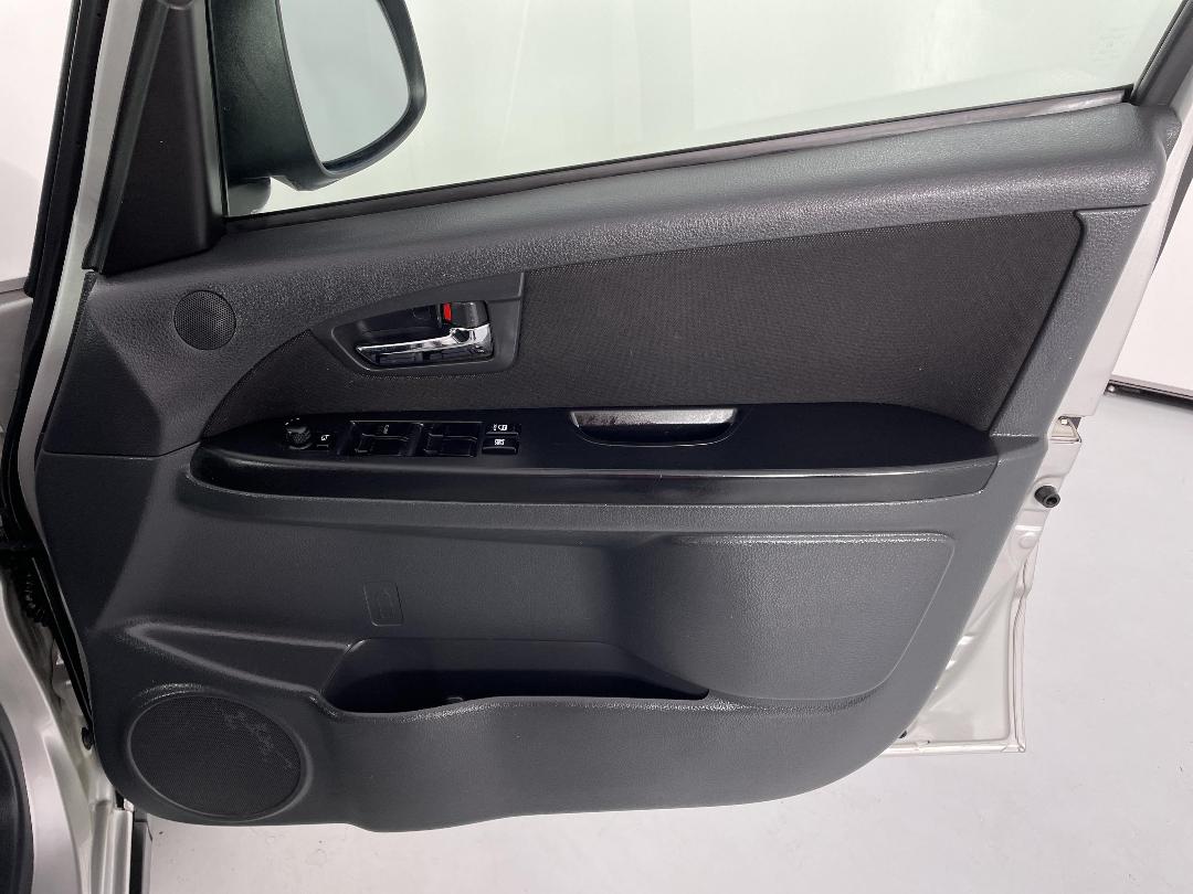 Photo '15' of Suzuki SX4