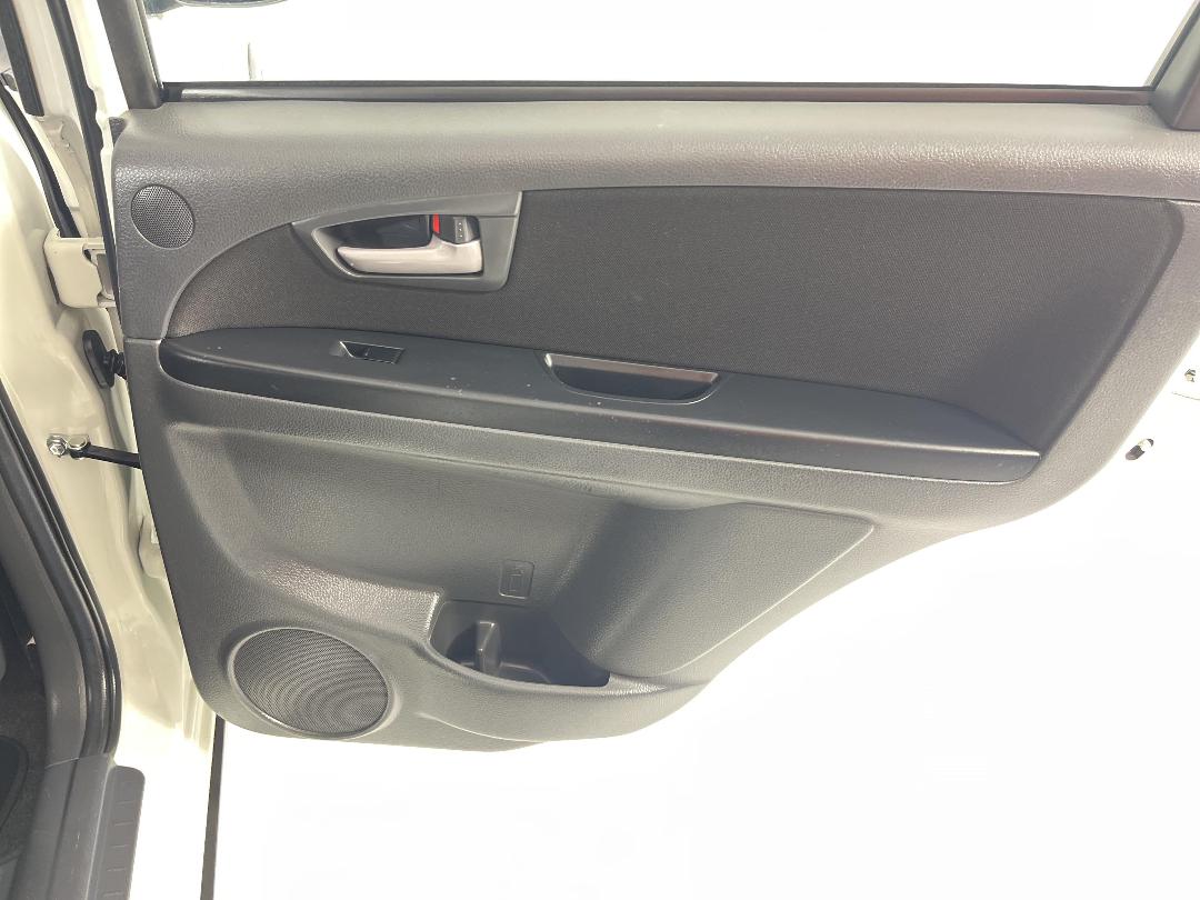 Photo '19' of Suzuki SX4