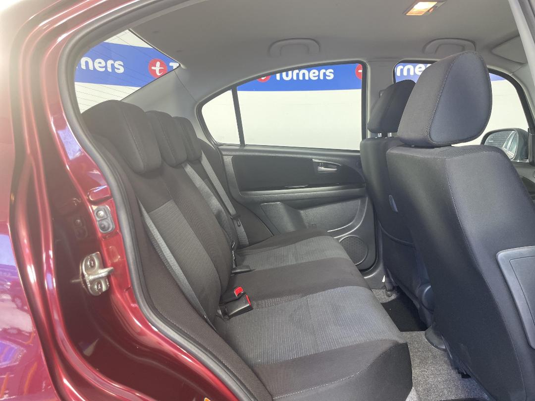 Photo '20' of Suzuki SX4