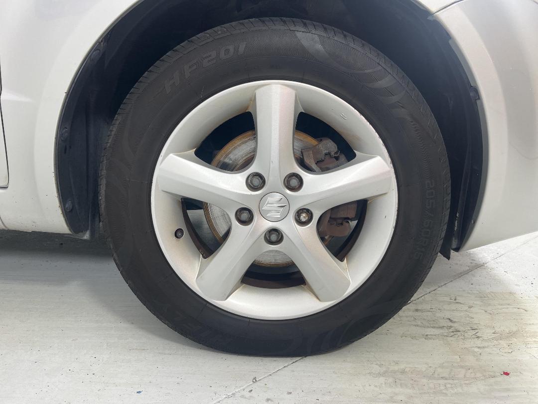 Photo '9' of Suzuki SX4