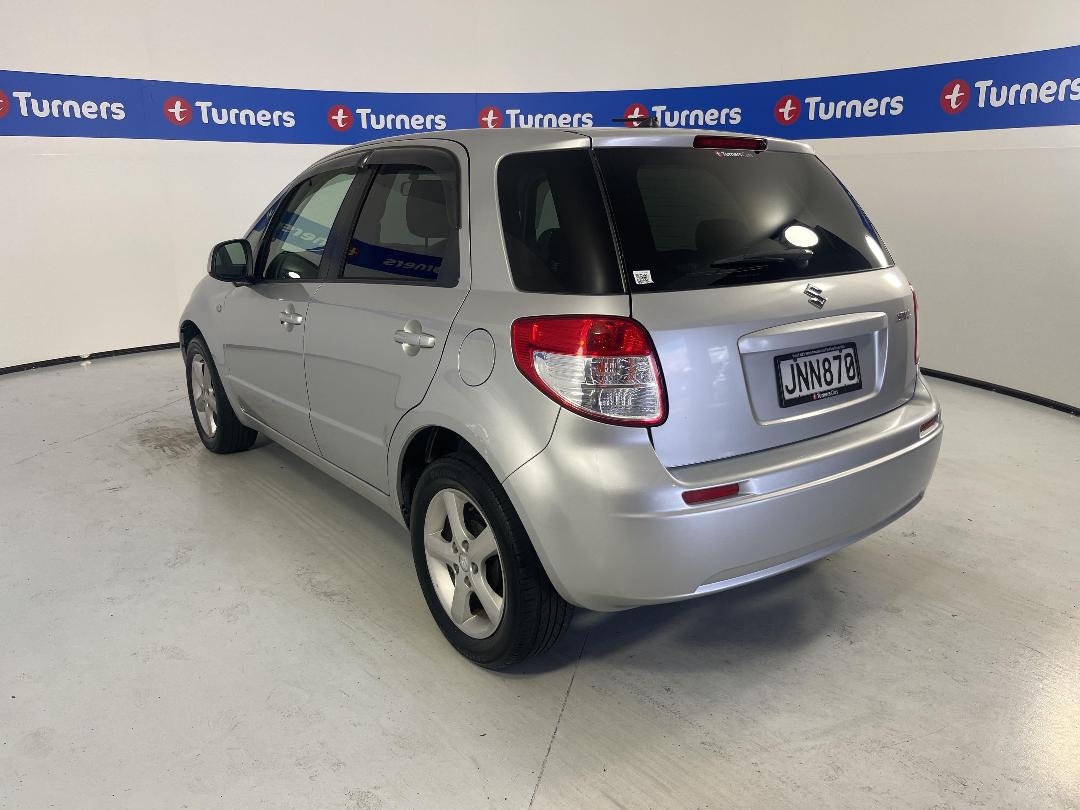 Photo '5' of Suzuki SX4