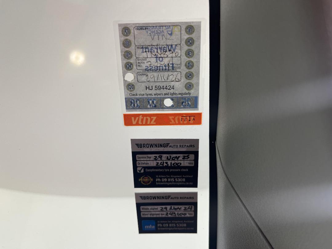 Photo '24' of Suzuki SX4