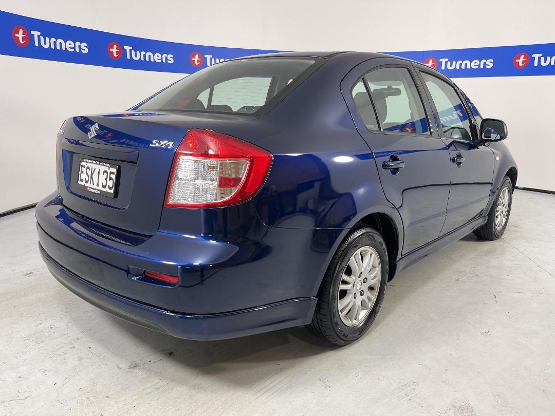 Photo '7' of Suzuki SX4 Photo '7' of Suzuki SX4