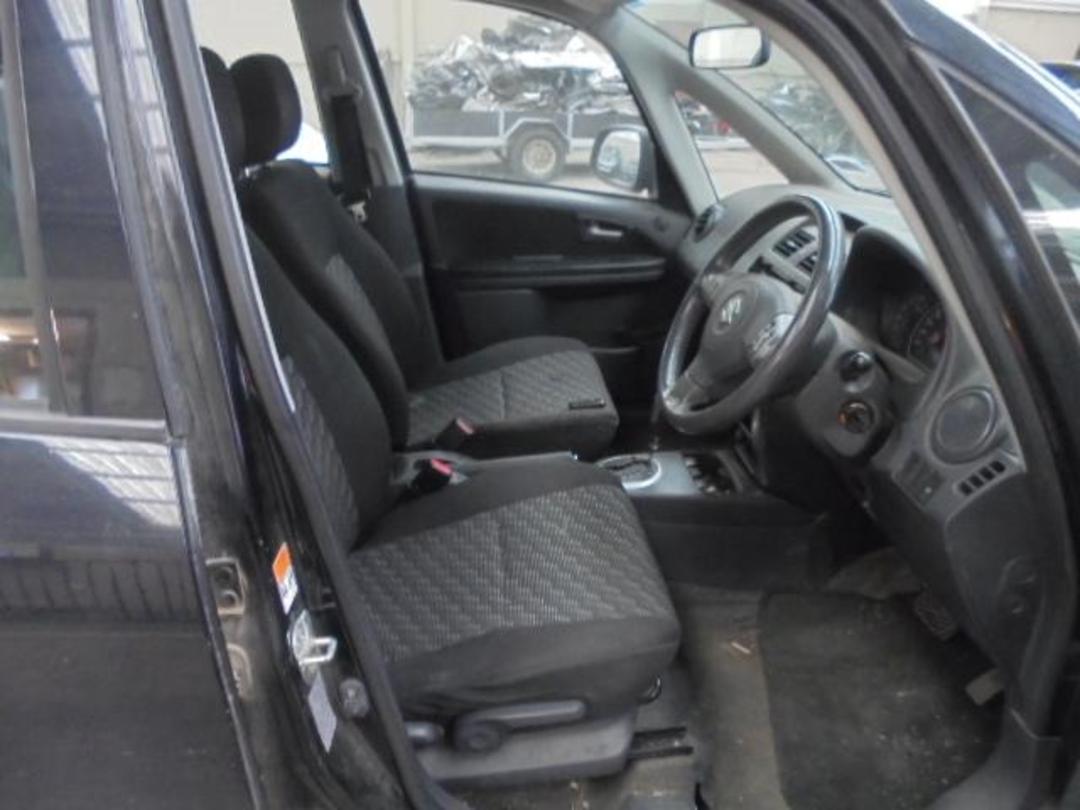 Photo '7' of Suzuki SX4 Glxfa2 LTD