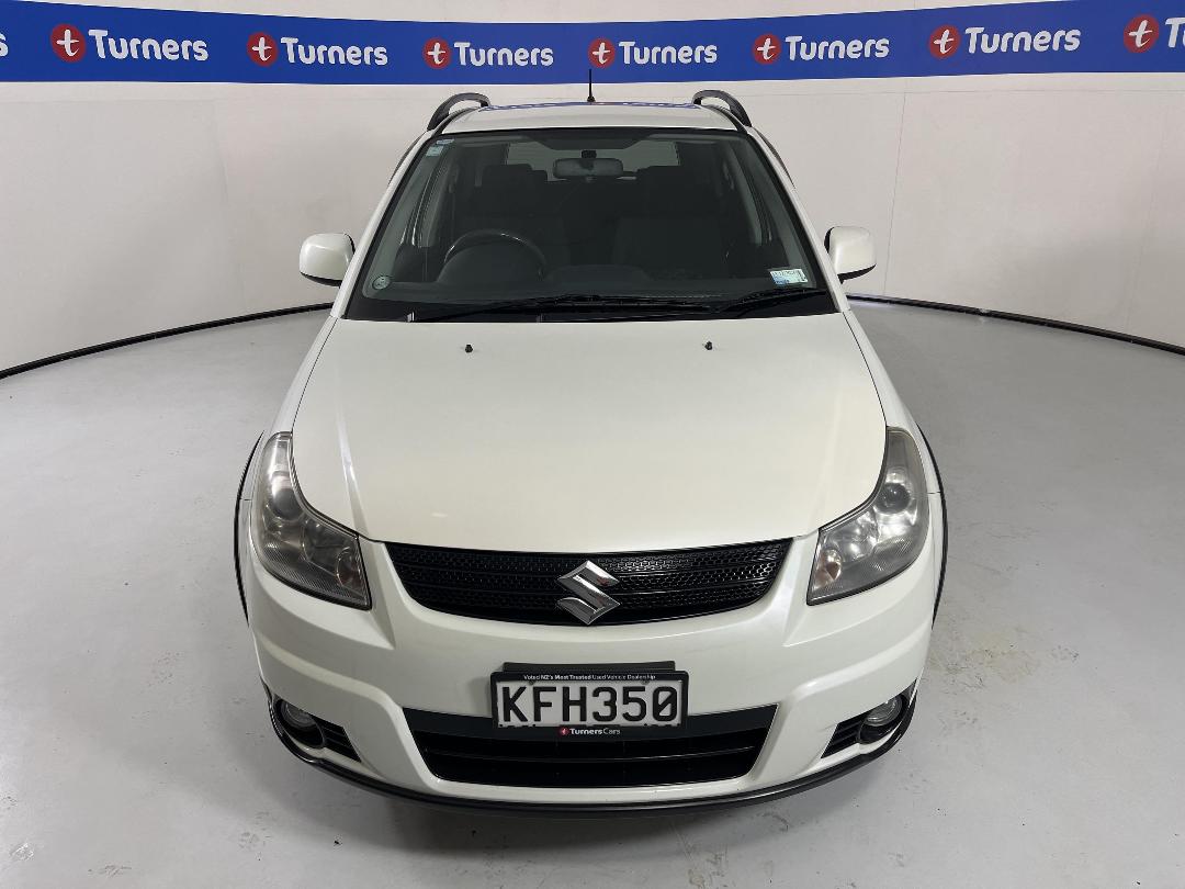 Photo '2' of Suzuki SX4