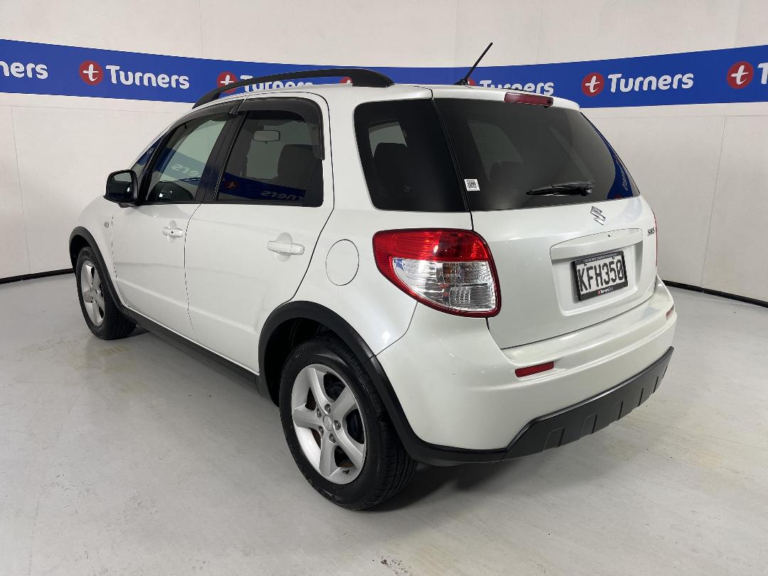 Photo '5' of Suzuki SX4